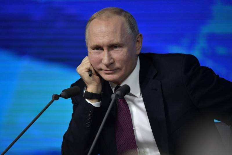 <br />
Народ дает свои оценки «Прямой линии с Путиным 2021»                