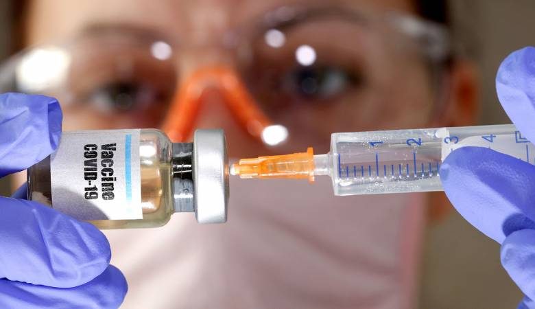 <br />
Популярность вакцины «КовиВак» от коронавируса привела к дефициту препарата в России                