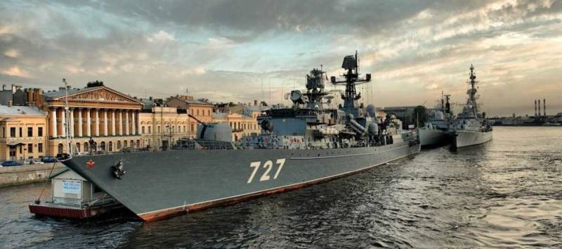 <br />
Прямая онлайн-трансляция Дня ВМФ в Санкт-Петербурге 25 июля 2021 года                