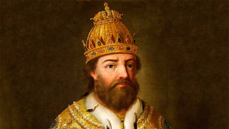 <br />
Какие мужские имена не давали наследникам по мужской линии в династии Романовых                