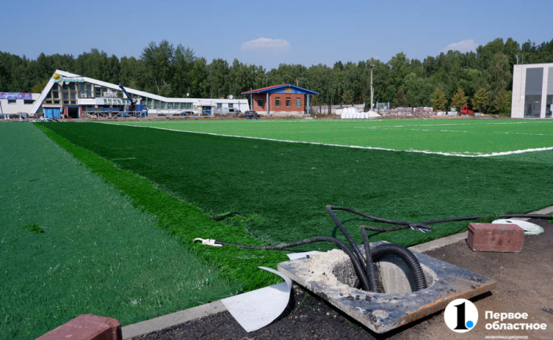 На северо-западе Челябинска появилось футбольное поле-трансформер