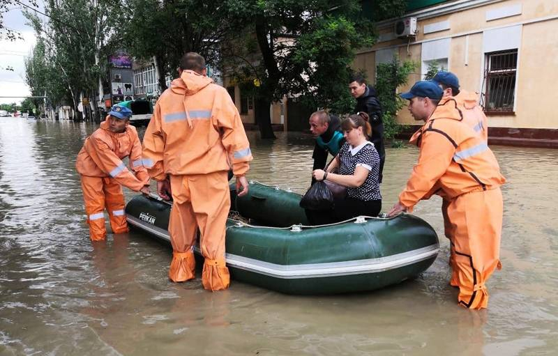 <br />
Наводнение в Крыму: как обстоят дела в Керчи и других регионах на 17 августа 2021 года                
