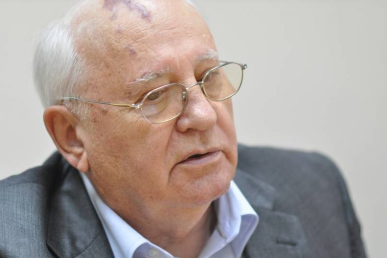 <br />
Почему Горбачева хвалят за развал СССР, и кто это делает                