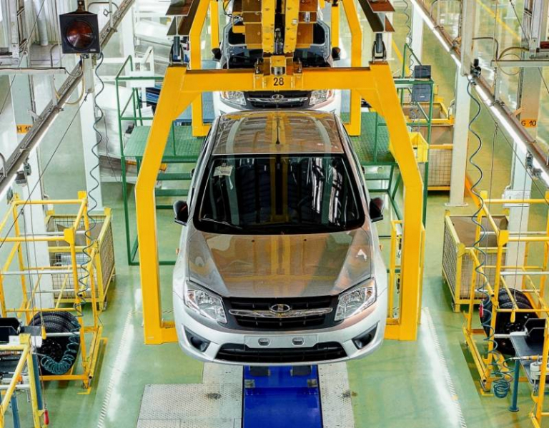 <br />
Со следующей недели «АвтоВАЗ» останавливает свое производство в Тольятти                