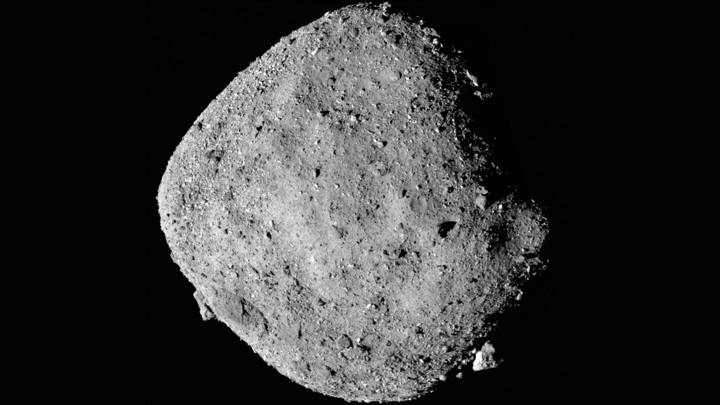 <br />
Специалисты рассчитали, когда астероид Бенну приблизится к Земле                