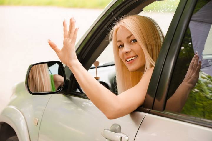 <br />
Значение водительских сигналов и жестов, используемых во время движения                