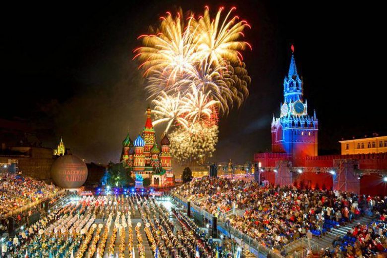<br />
Как будут праздновать День Москвы в 2021 году: программа праздничных мероприятий                