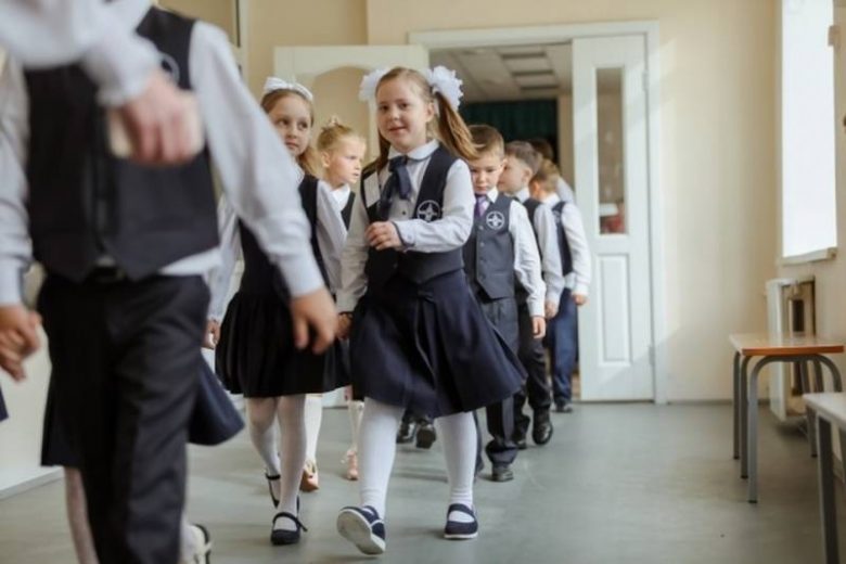 <br />
Как будут работать школы России 17 сентября: повлияют ли выборы на учебу                