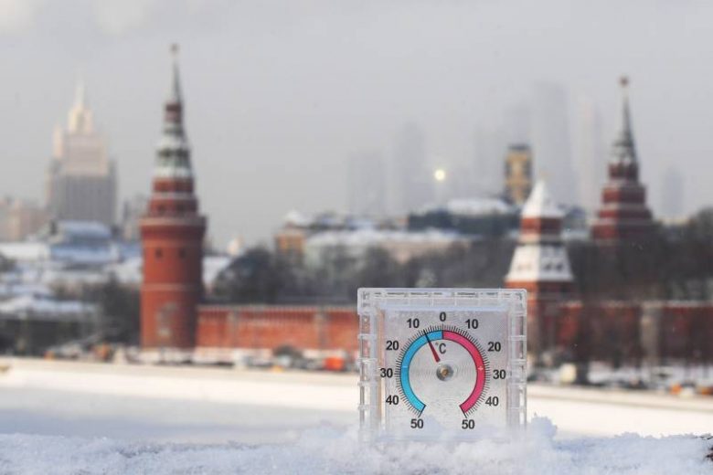<br />
Какой будет погода зимой 2021-2022 в России, и ждать ли на Новый год снег?                