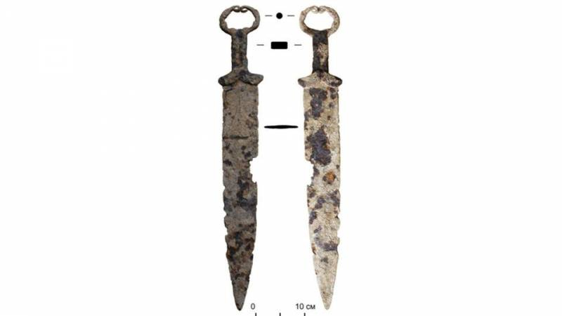 <br />
На пункте приема металлолома в Красноярском крае обнаружили меч железного века                