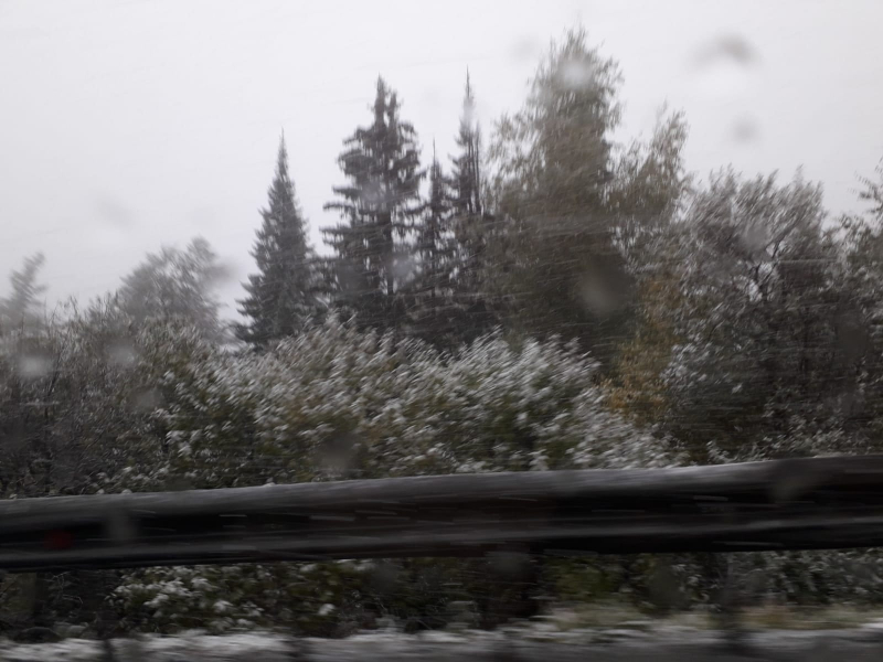 Первый снег выпал в Челябинской области под Златоустом