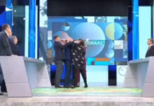 Польского политолога ударили в прямом эфире за слова о Донбассе