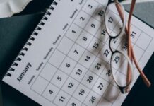 Правительство утвердило график дней отдыха и переносов на 2022 год