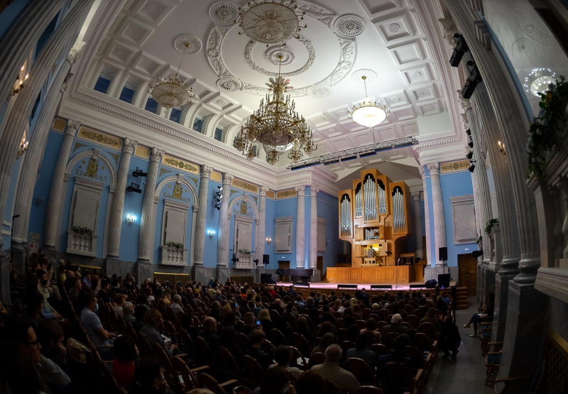 В Челябинске стартовал фестиваль «Джаз на большом органе»