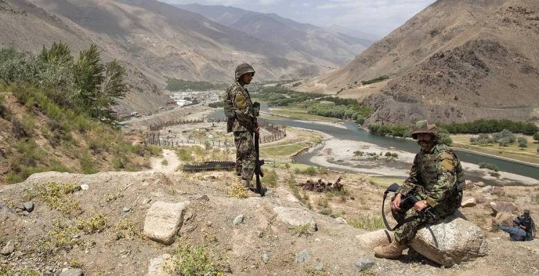 <br />
В Панджшерском ущелье продолжается противостояние талибов и ополченцев                