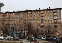 Большие комнаты и звукоизоляция: как строили дома в СССР в период между «сталинками» и «хрущёвками»