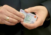 Электронные паспорта в России: как будет выглядеть новый документ и кто его получит в 2022 году