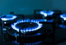 Немцы потребовали компенсации за дорогой газ