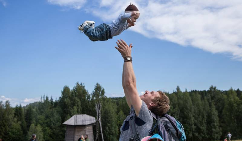 <br />
Новый праздник День отца в России впервые отпразднуем в октябре 2021 года                