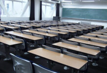 Осенние каникулы-2022: какие изменения произойдут в расписании каникул из-за непрерывных рабочих дней в России