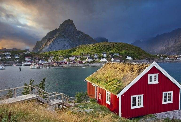 <br />
Почему жители Норвегии не занимаются садоводством и не сидят в декретном отпуске дольше одного года                