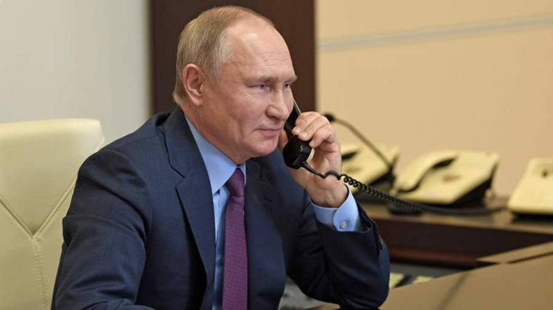 Путин поручил «Газпрому» помочь Европе
