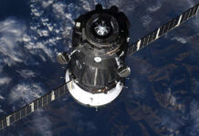 Рогозин назвал причину перехода на ручное управление «Союза МС-19»