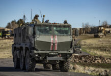 В Сирии перед колонной российской военной полиции взорвалось СВУ