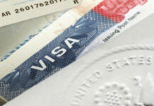 Захарова назвала адом и садизмом решение Госдепа по визам для россиян