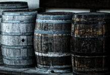 Иностранцы бросились закупать российское вино