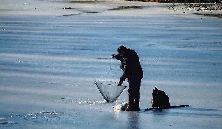 <br />
Павел Ледостав 19 ноября: как на Руси рыбаки задабривали водяного и определяли по льду будущий урожай                