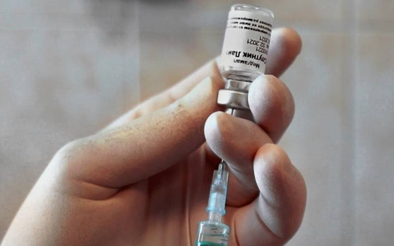 <br />
Проводят ли сейчас вакцинацию «Спутником Лайт» в России и где есть этот препарат                