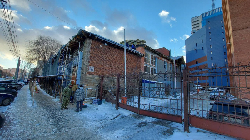 В Челябинске ищут арендаторов для исторического особняка, где идет реконструкция