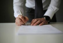 5 признаков хорошей юридической компании. Рассказывает «Правозащитник»