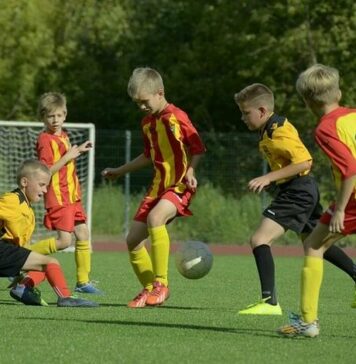Как выбрать футбольную секцию для ребёнка?