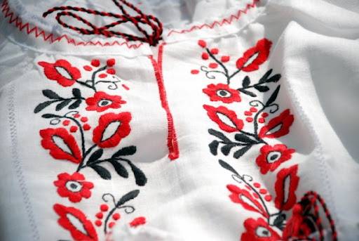 <br />
Анфиса Рукодельница 21 декабря: как на Руси с помощью вышивки привлекали в жизнь удачу и богатство                