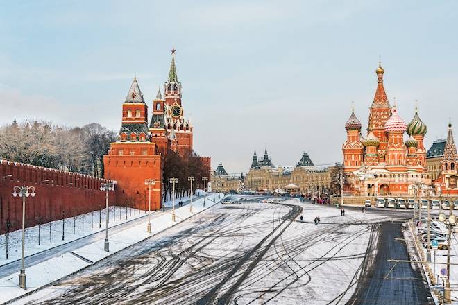 <br />
Без снега, но с ветром: какой будет погода на Новый год 2022 в России                