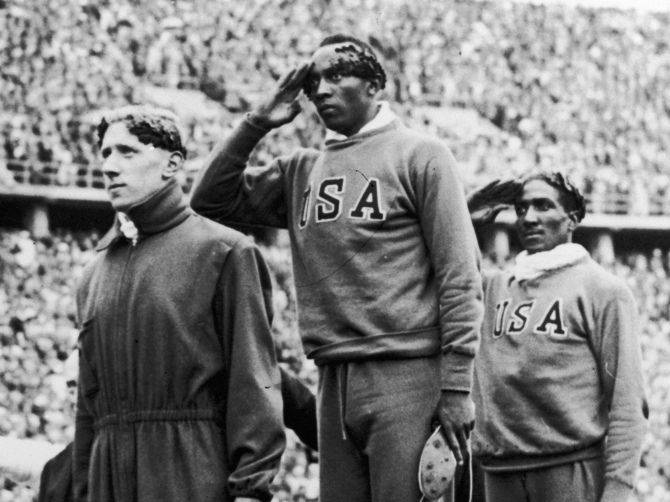 <br />
Чем обернулся для американки Карлы де Врис поцелуй Гитлера во время XI Летних Олимпийских игр                