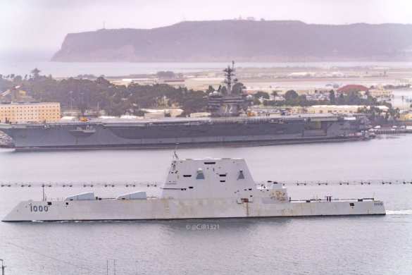 Гордость американского флота покрылась дырками и ржавчиной (ФОТО)