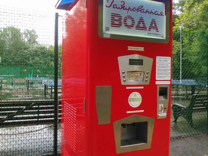 <br />
Как простой советский студент усовершенствовал американские автоматы для продажи газированной воды                