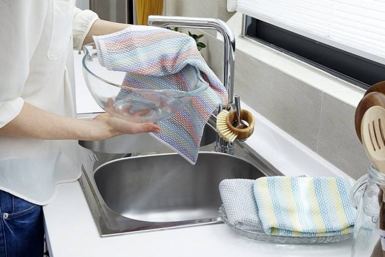 <br />
Как вернуть чистоту и свежесть кухонным полотенцам с помощью недорогих и проверенных средств                