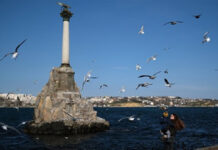 Киев, не дожидаясь «русской агрессии», решил устроить военную провокацию