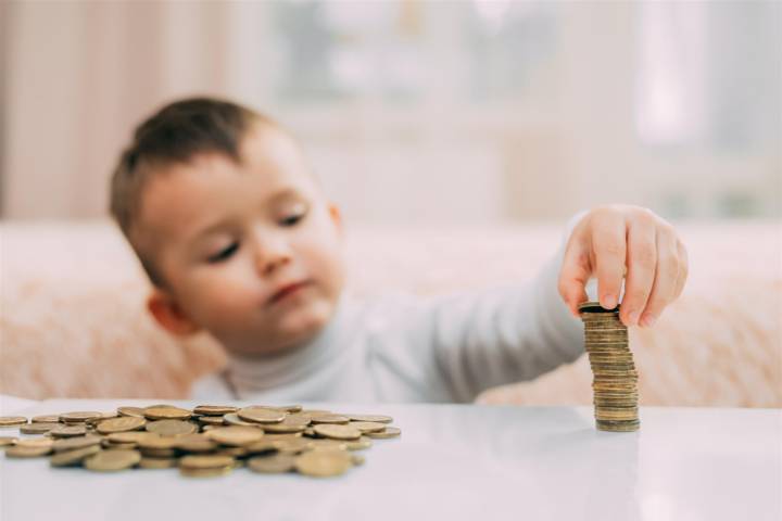 <br />
Новогодние выплаты на детей: будет ли дополнительная помощь семьям к Новому 2022 году                