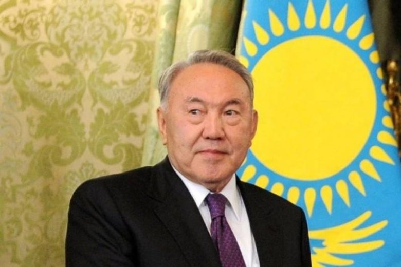 <br />
Нурсултан Назарбаев признался, почему не признал Крым территорией России                
