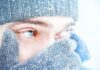Почему глаза слезятся на морозе и что с этим делать