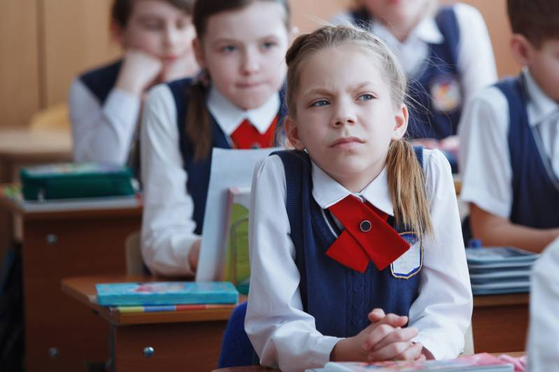 <br />
Продлят ли каникулы российским школьникам до 1 февраля 2022 года                