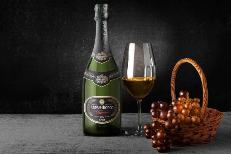 <br />
Российский бренд «Абрау-Дюрсо» официально утер нос  именитым зарубежным торговым маркам шампанского                