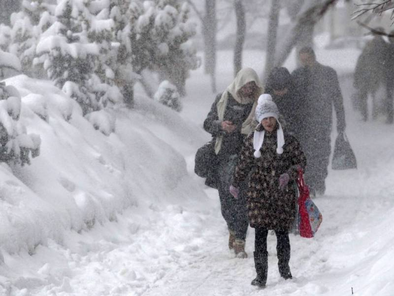 <br />
Столицу ждет морозный удар: будут ли из-за похолодания занятия в школах Москвы и области 22 декабря                