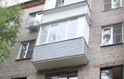 <br />
В 2022 году вступит в силу закон о застекленных балконах                