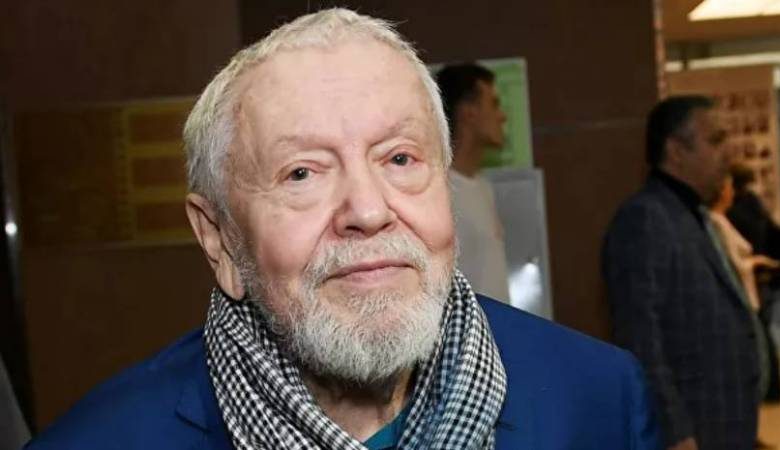 <br />
В Москве умер кинорежиссер, создатель легендарного фильма «Асса» Сергей Соловьёв                